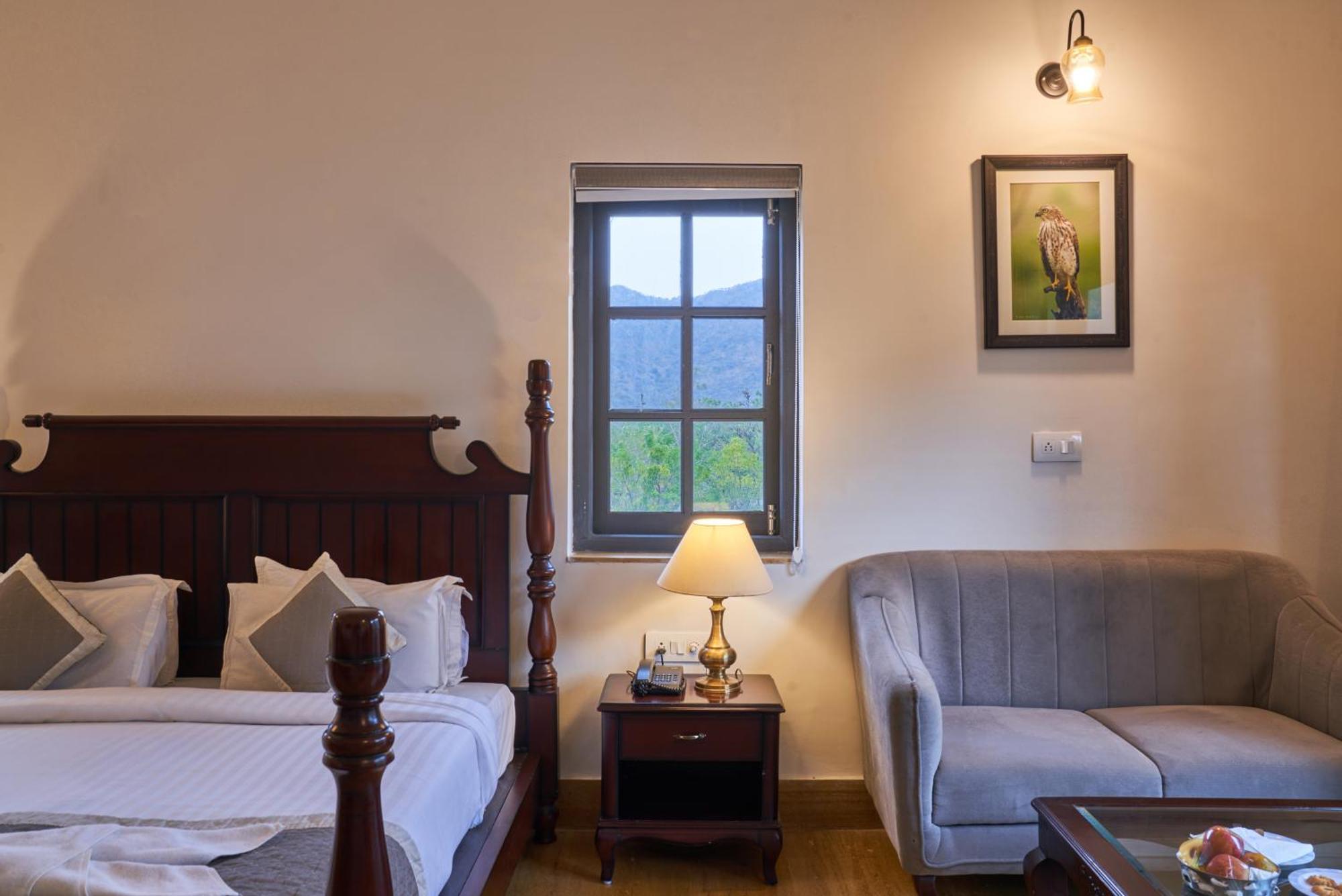 The Hunting Lodge Resort Udaipur - Villas & Pool Dabok Luaran gambar